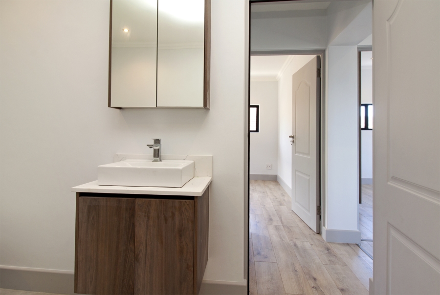 4 Bedroom Property for Sale in Fish Hoek Western Cape